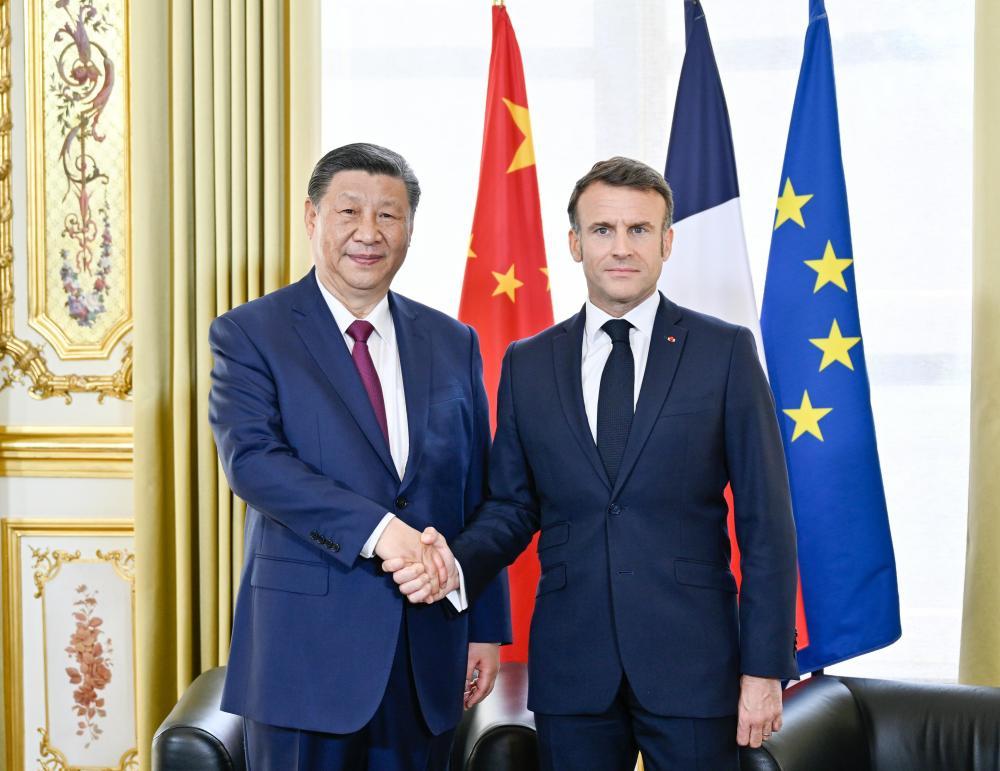 文章附图